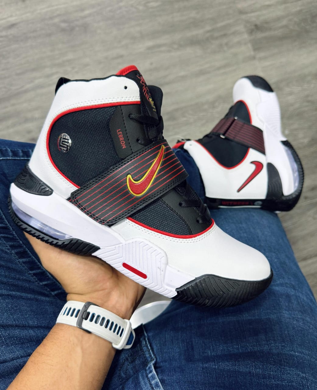 JORDAN LEBRON  - Imagen 3