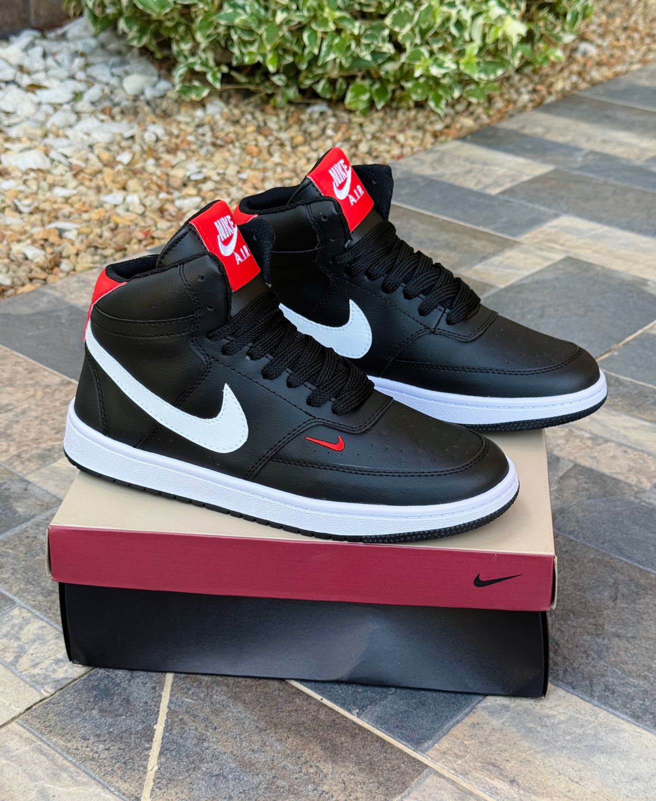 BOTA NIKE COURT  - Imagen 4